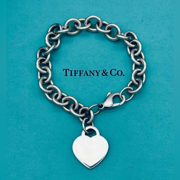 Tiffany & Co SS Vintage Medium RTT Heart Charm Bracelet 7.75-8” VGUC - Picture 3 of 7